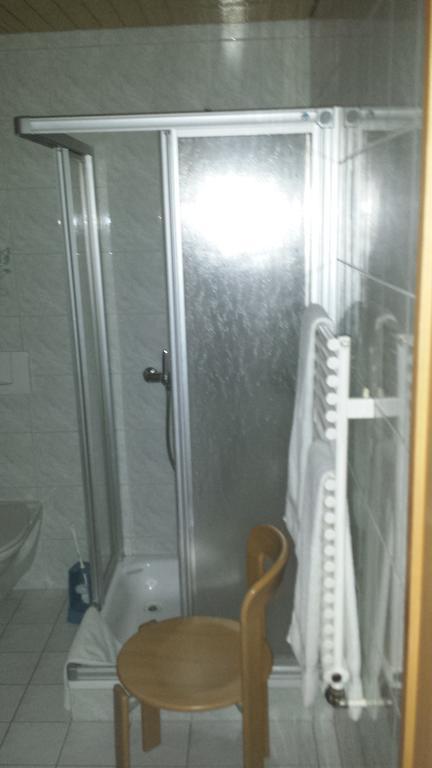 Gastwirtschaft Hornbach-Pinte Hotel Wasen Bagian luar foto